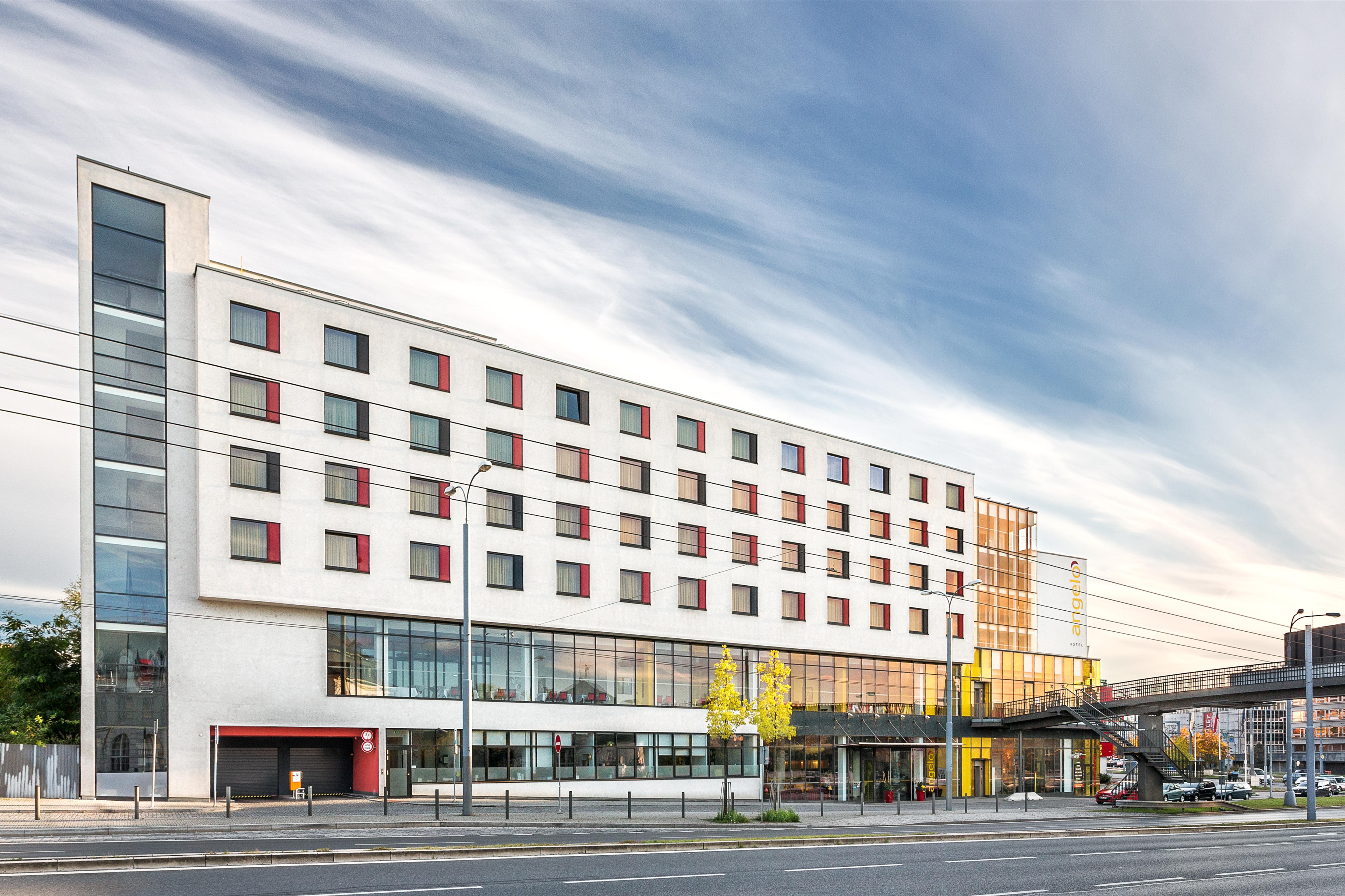 Vienna House Easy By Wyndham Pilsen Otel Dış mekan fotoğraf