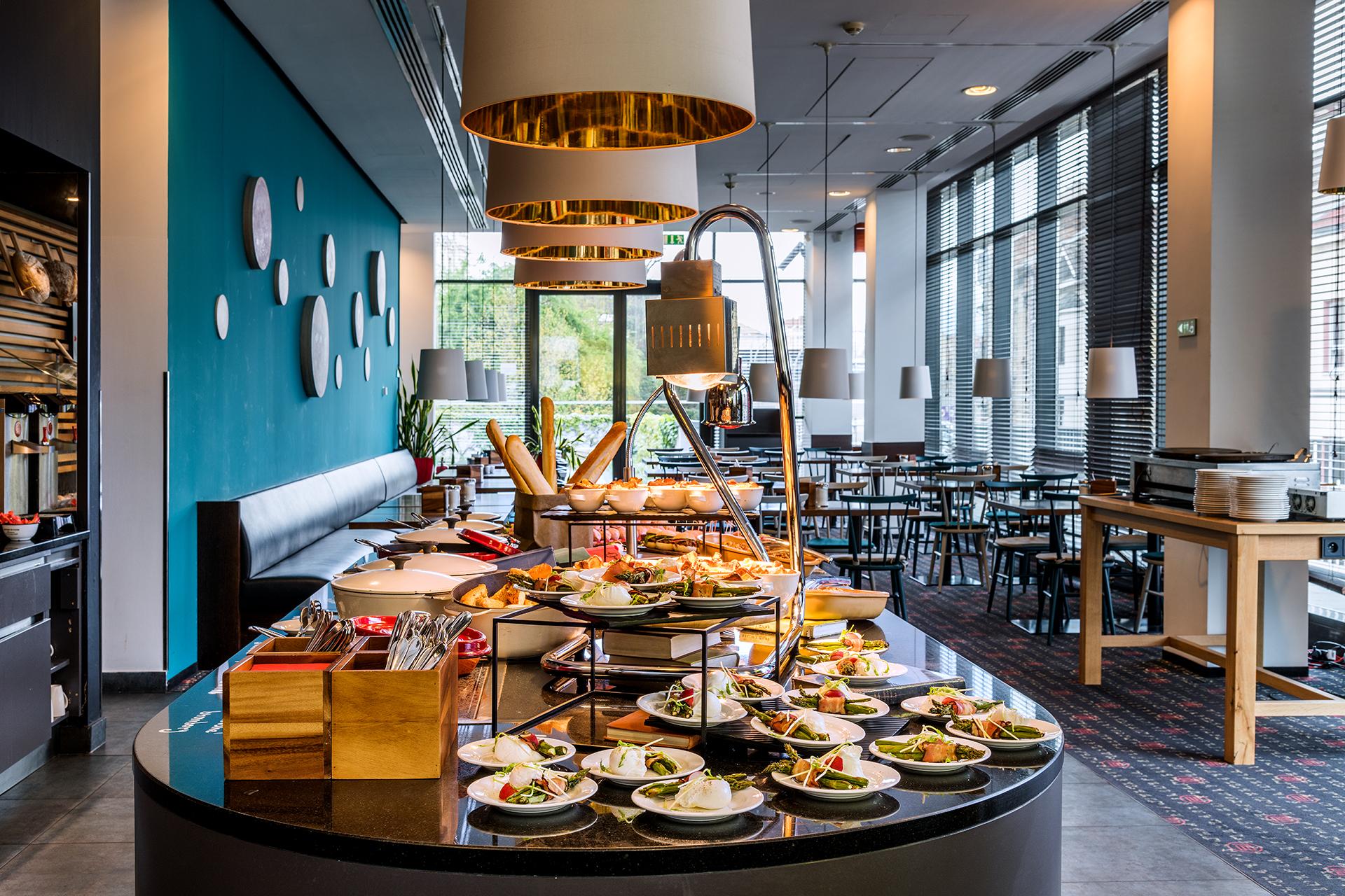 Vienna House Easy By Wyndham Pilsen Otel Dış mekan fotoğraf