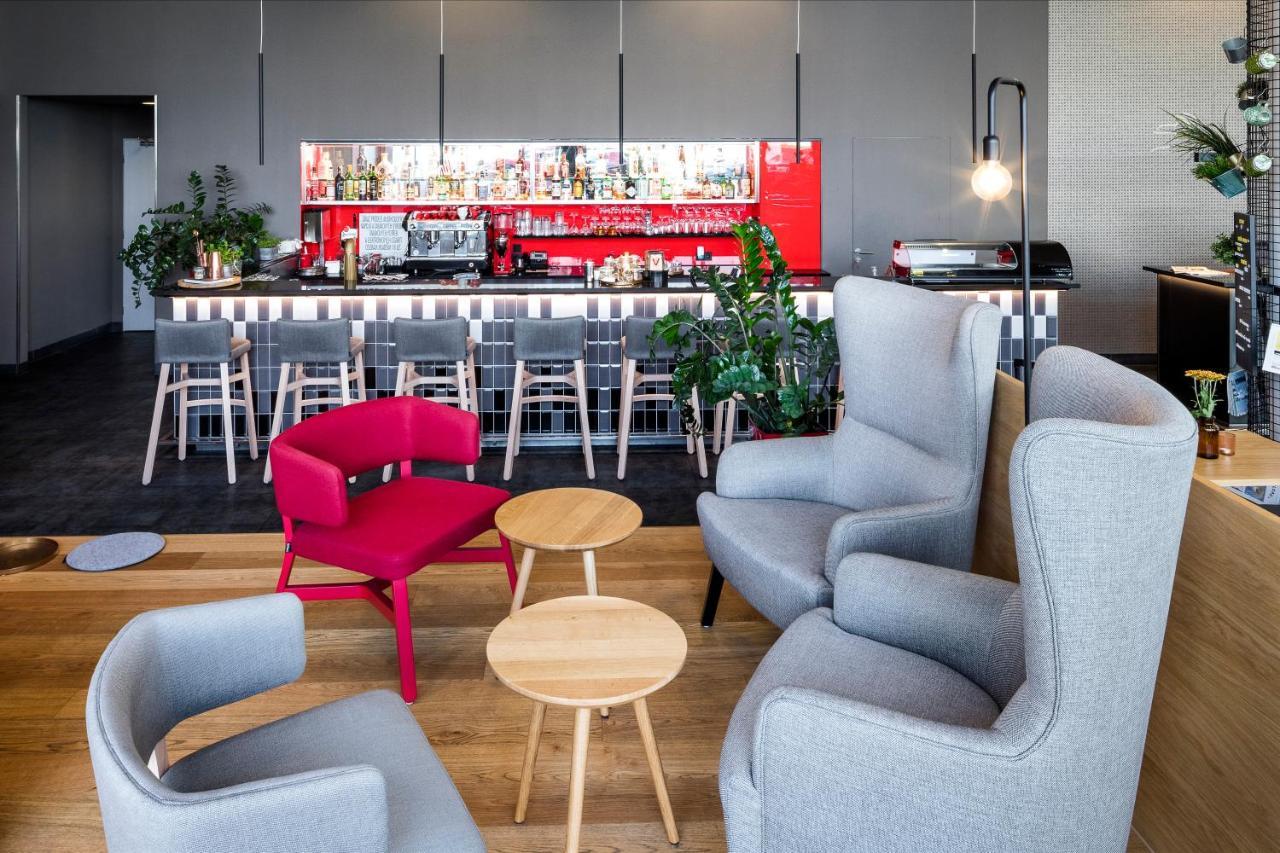 Vienna House Easy By Wyndham Pilsen Otel Dış mekan fotoğraf